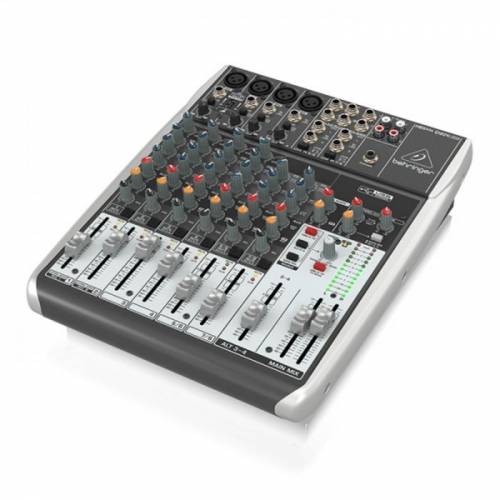 Behringer Q1202USB パワードミキサー Behringer Xenyx Q1202 USB Mixer : Amazon.in: Musical Instruments
