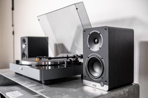 Buy ELAC Debut ConneX DCB41 bookshelf speakers Online in India at
