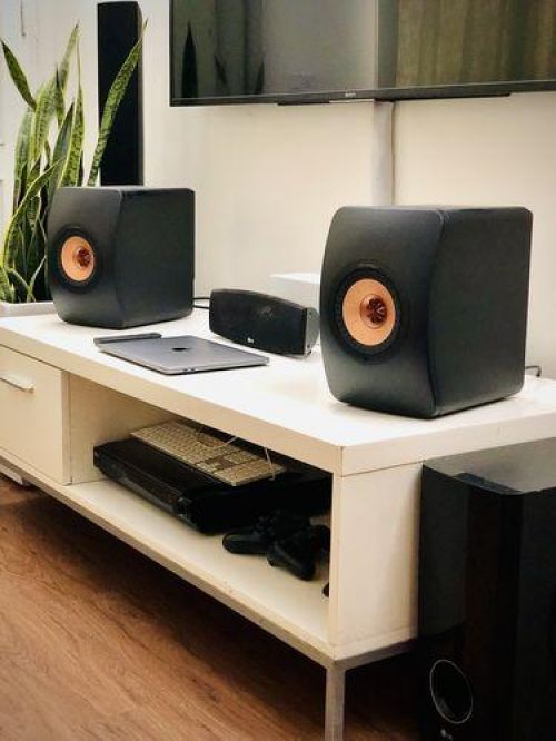 KEF LS50  ブラック KEF LS50 Wireless II Speakers in Carbon Black - Stereophonic