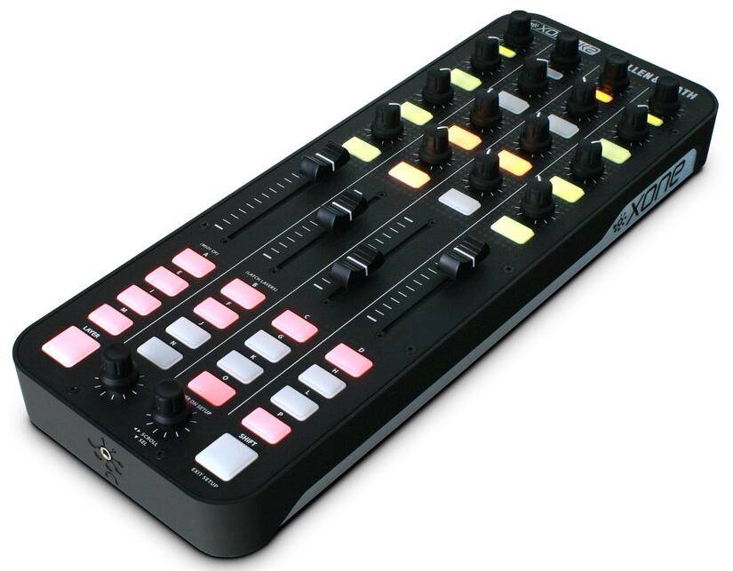 Allen & Heath Xone:k2 universal Dj Midi Controller zoom image