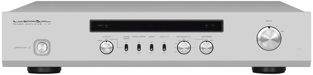 Luxman E-07 Phono Amplifier zoom image