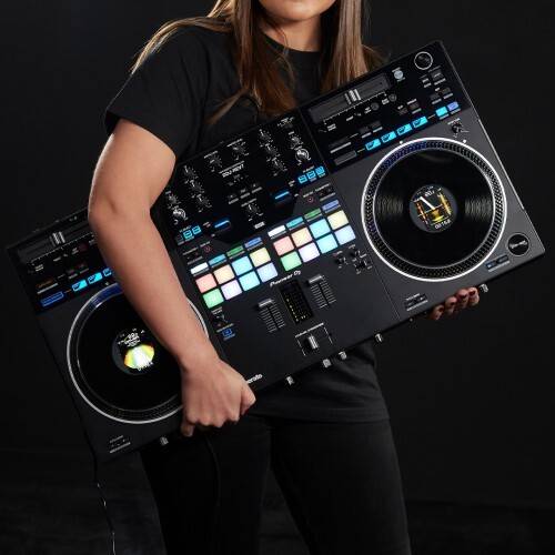 Buy Pioneer DDJ-REV7 DJ Controller Online in India at Lowest Price 