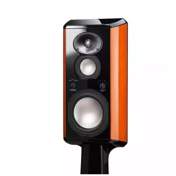 Revel Gem2 Bookshelf Speakers (pair) zoom image