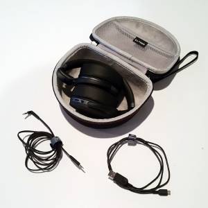 Buy Sennheiser Hd Bluetooth Headphones Online At Lowest