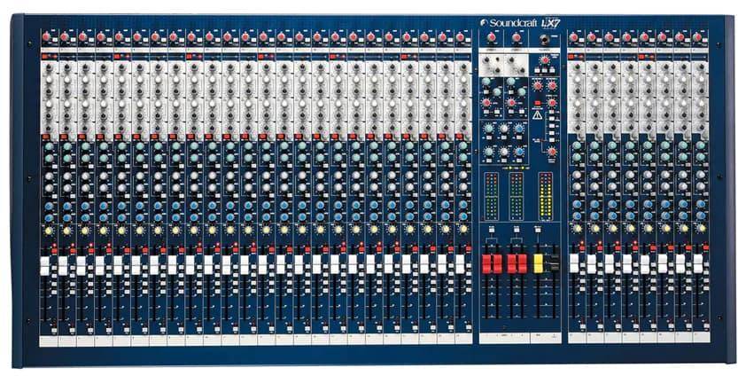 Soundcraft Lx7ii 24-channel Digital Mixer zoom image