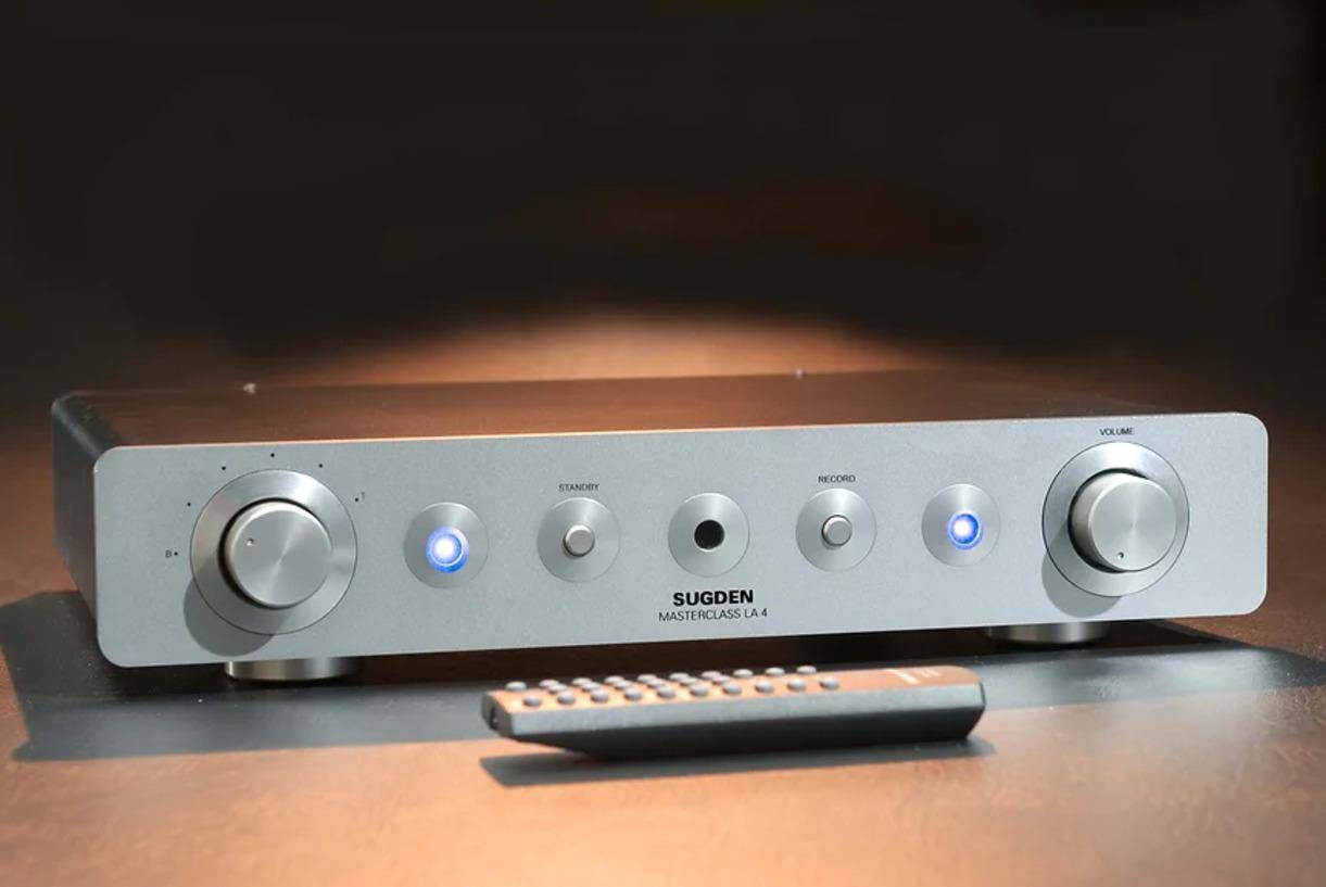 Sugden Master Class La-4 - Audiophile Pre-amplifier zoom image