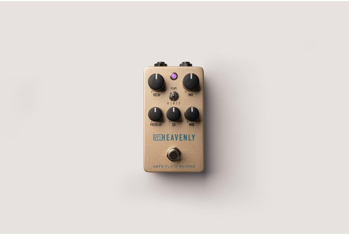 Universal Audio UAFX Heavenly Plate Reverb Pedal zoom image